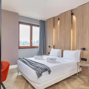 Hotel Center Duomo, Milán